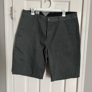 men’s Volcom chino shorts, size 36
